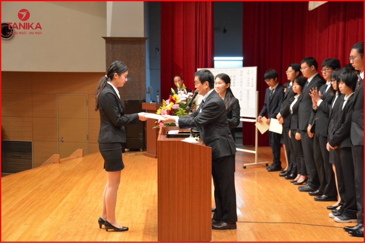Học bổng tại Học viện Nhật ngữ Sendagaya