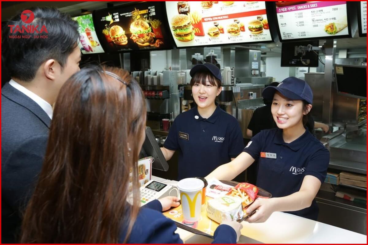 Lợi ích của việc làm thêm đối với du học sinh